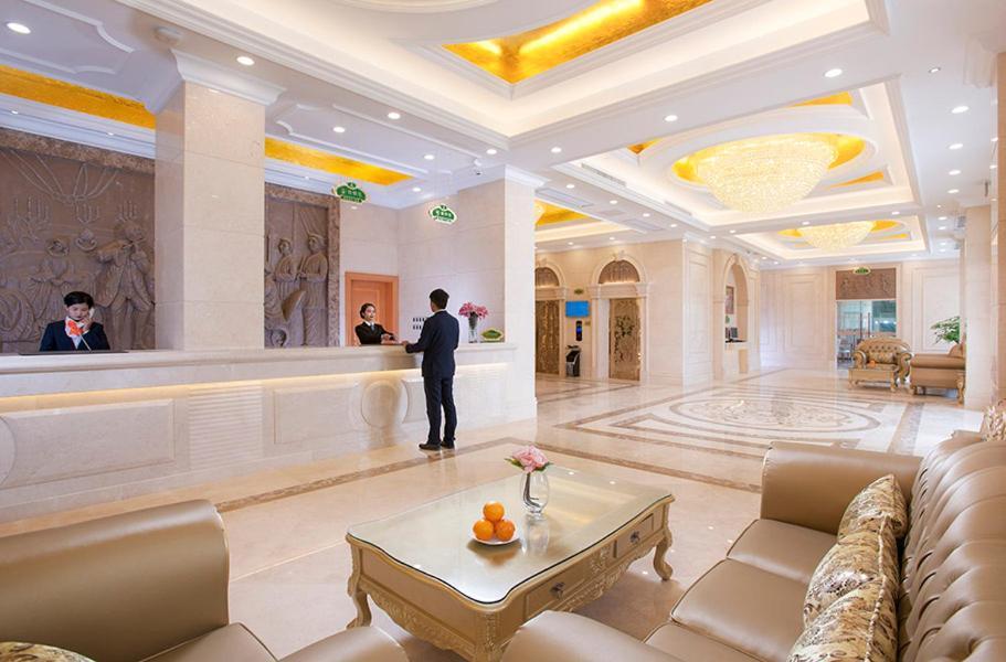 Vienna International Hotel Puning International Commodity City المظهر الخارجي الصورة