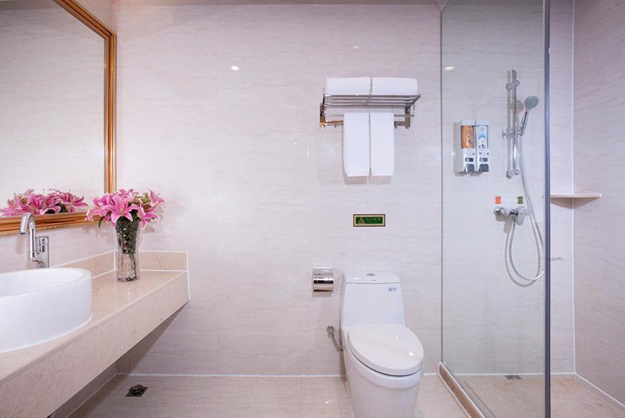 Vienna International Hotel Puning International Commodity City المظهر الخارجي الصورة